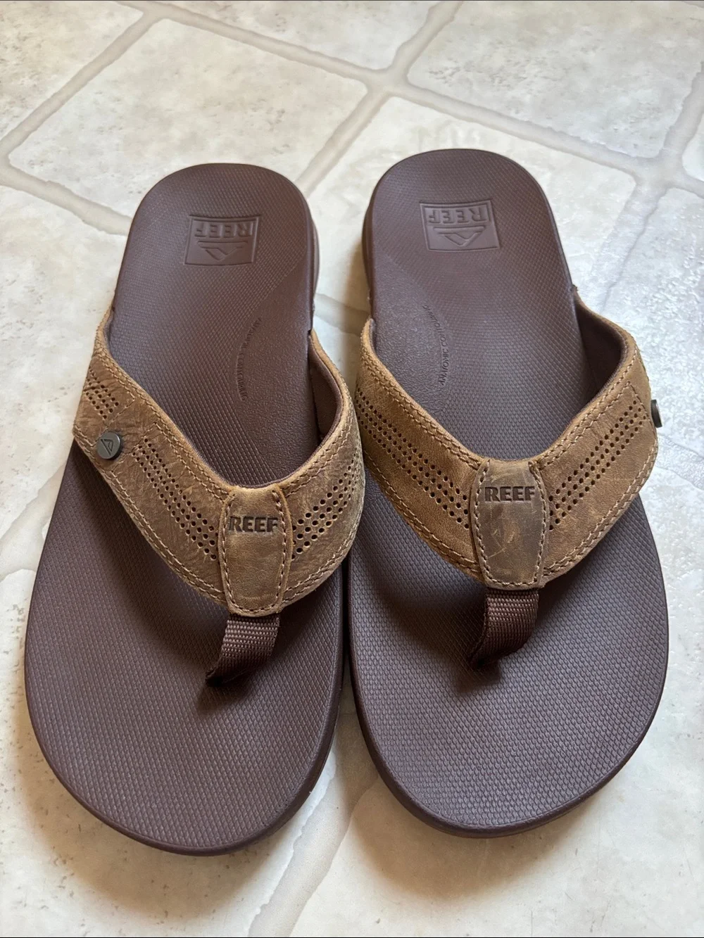 Mens Sz 9 REEF Cushion Phantom Water Friendly Flip Flop Anatomic Contouring